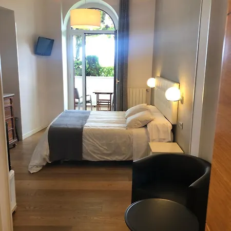 Cr Luarri 3* سان سيباستيان