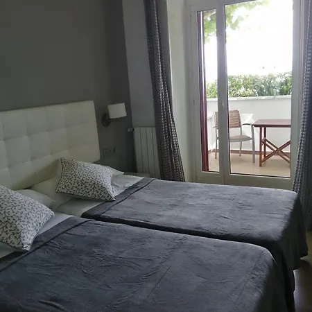 Πανσιόν Cr Luarri Σαν Σεμπαστιάν