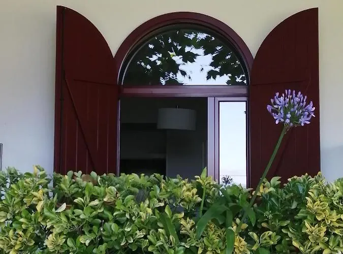 Cr Luarri سان سيباستيان