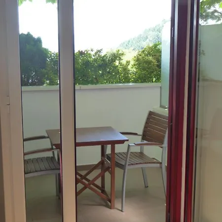 Cr Luarri Vendégház