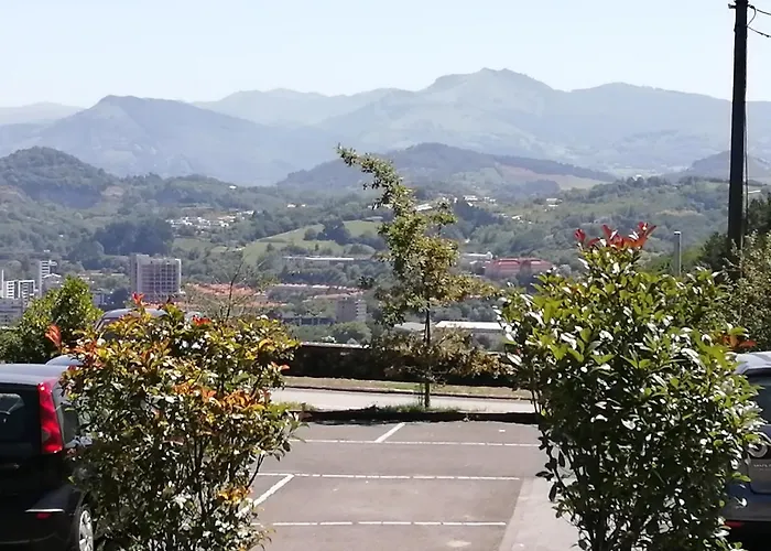 Cr Luarri Guest house San Sebastian